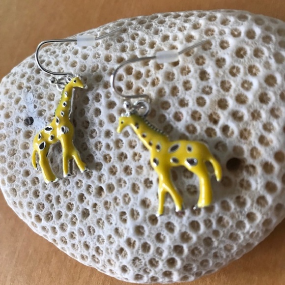 Giraffe Earrings New Yellow Brown Spots Safari - Picture 6 of 7
